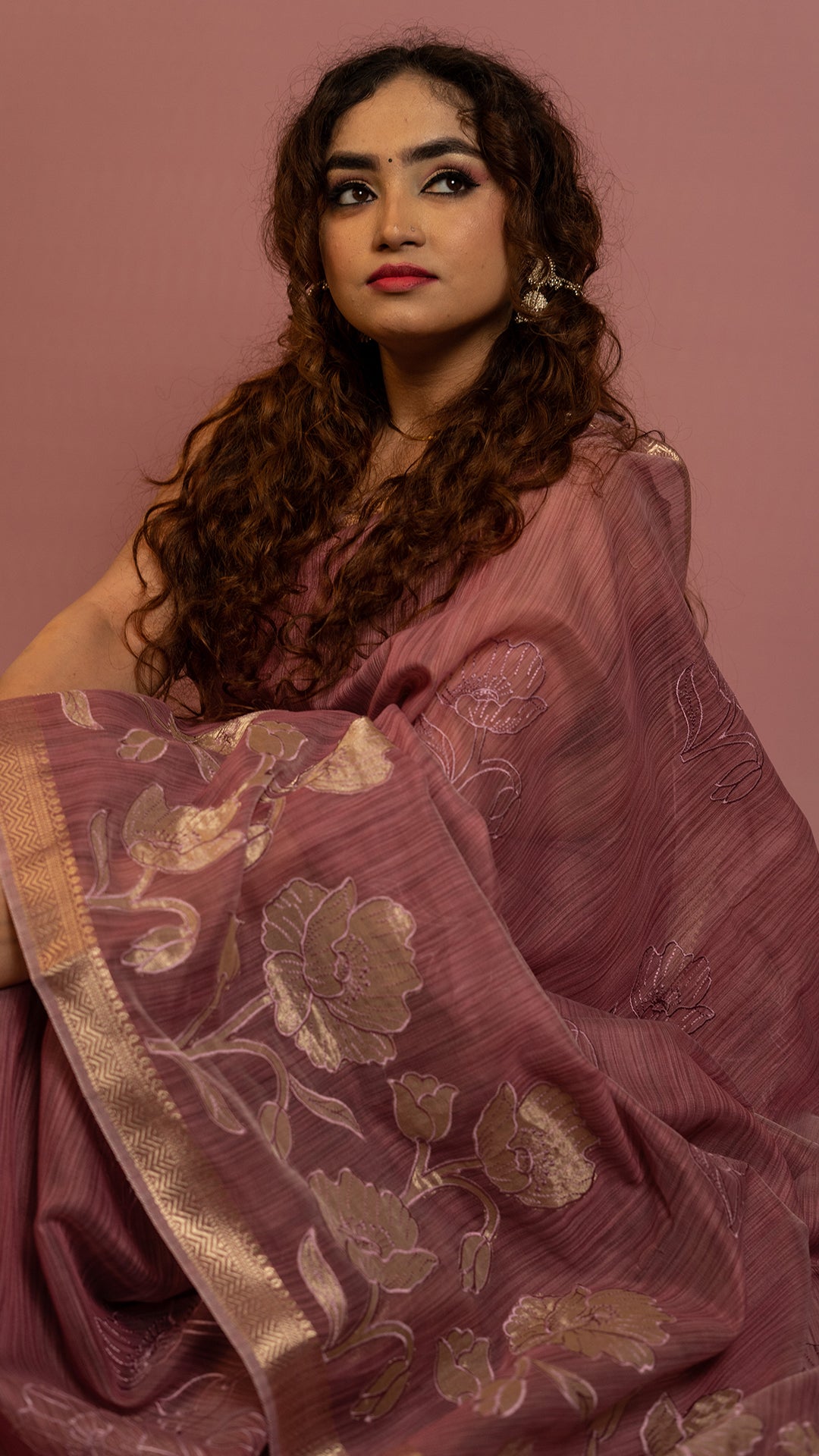 Dusty rose saree with floral zari design and golden border lightweight festive saree